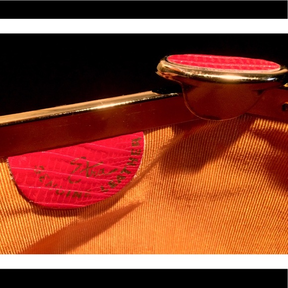 VTG* ETRA CLASSIC RED LEATHER CLUTCH CHAIN PURSE - Picture 4 of 7